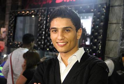 محمد عساف من الطفولة إلى النجومية ... بالصور